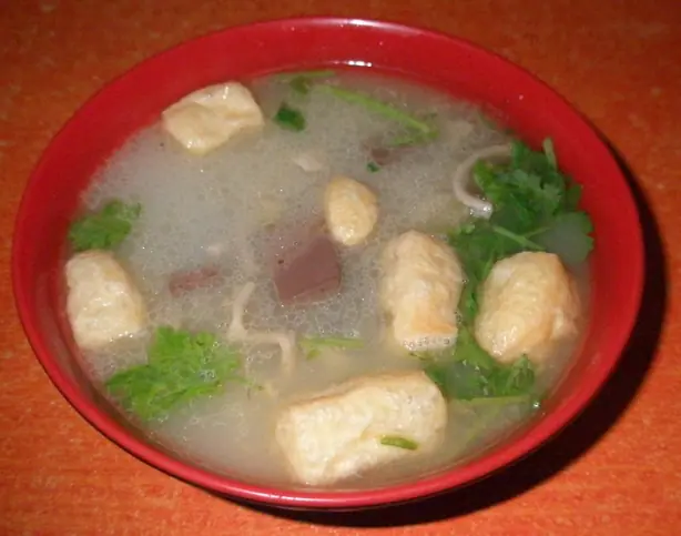 Foto von Nanjing Entenblut-Vermicelli-Suppe – fertig angerichtet