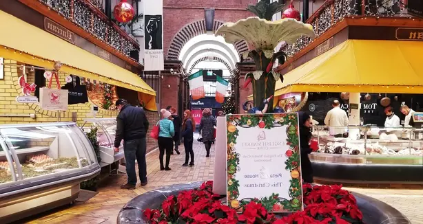 Foto von Irischer Drisheen nach Cork-Art – fertig angerichtet