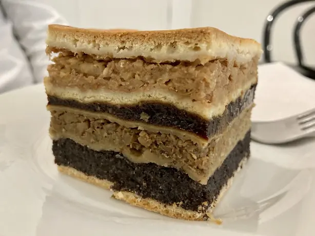 Foto von Klassische Fächertorte Flódni – fertig angerichtet