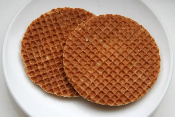 Foto von Klassische Süße Waffeln – fertig angerichtet