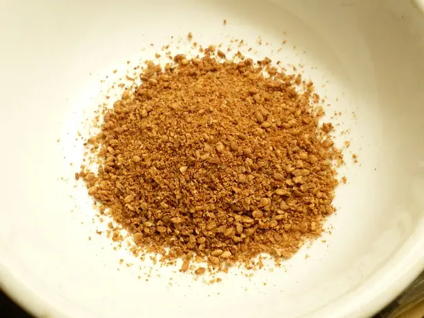 Foto von Japanisches Gomashio Sesamsalz – fertig angerichtet