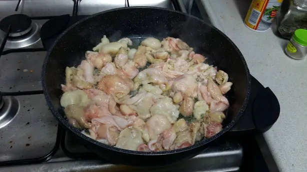 Foto von Jüdische Gribenes Grieben – fertig angerichtet