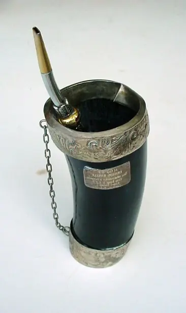 Foto von Paraguayischer Tereré klassisch – fertig angerichtet