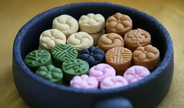 Foto von Klassisches Koreanisches Dasik – fertig angerichtet