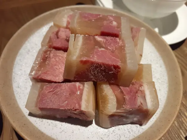 HK CWB 銅鑼灣 Causeway Bay 記利佐治街 Great George Street 翡翠明珠廣場 JP Plaza mall shop 上海姥姥 Shanghai Lao Lao Restaurant November 2021 SS2 09 – Foto: Shingkwou ALuam Bialuu (CC BY-SA 4.0)