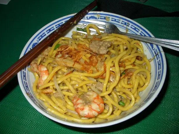 Foto von Malaysische Hokkien Char Mee – fertig angerichtet