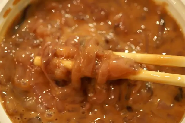 Foto von Japanisches Shiokara klassisch – fertig angerichtet