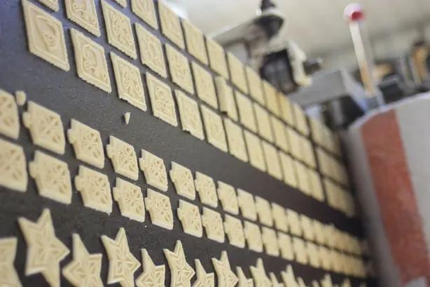 Foto von Klassische Zürcher Tirggel – fertig angerichtet