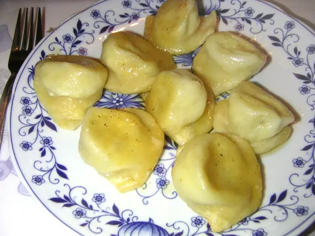 Foto von Kärntner Kasnudeln klassisch – fertig angerichtet