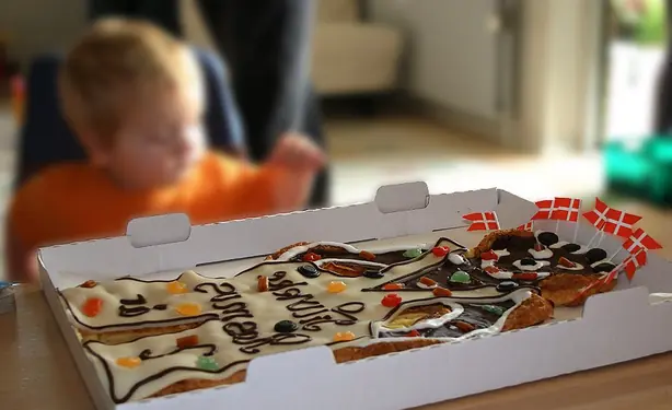 Foto von Dänischer Kuchenmann Kagemand – fertig angerichtet