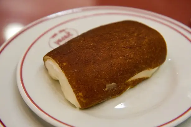 Foto von Klassischer Türkischer Tavuk Göğsü – fertig angerichtet