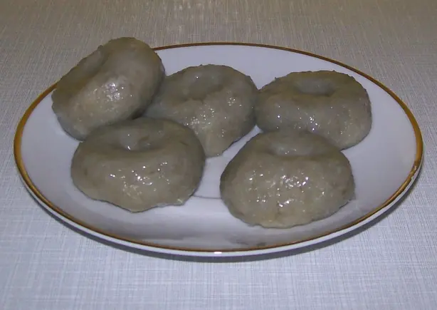 Foto von Schwarze Kluski aus Schlesien – fertig angerichtet