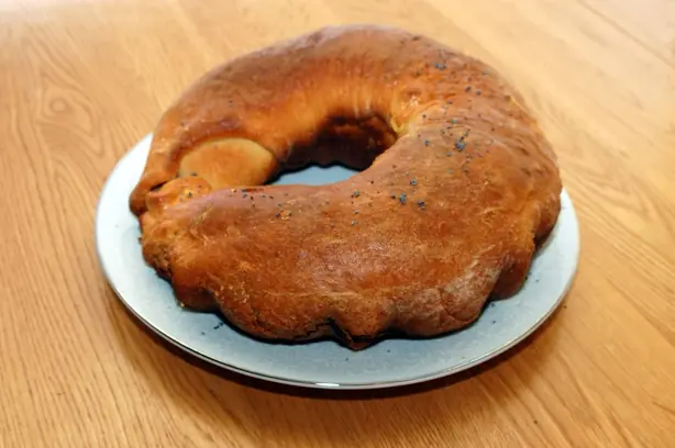 Foto von Klassischer Polnischer Kołacz – fertig angerichtet