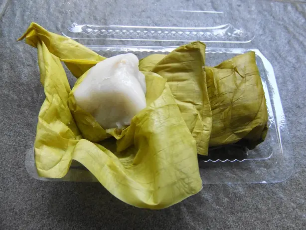 Foto von Feuchter Bananenkuchen klassisch – fertig angerichtet