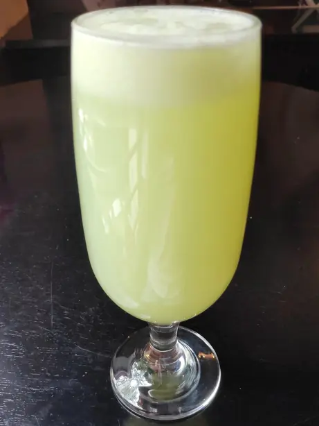 Foto von Brasilianische Limonada Suíça – fertig angerichtet