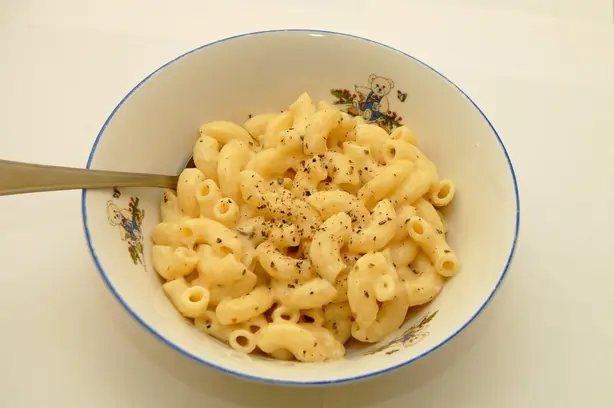 Foto von Amerikanische Mac and Cheese Klassisch – fertig angerichtet