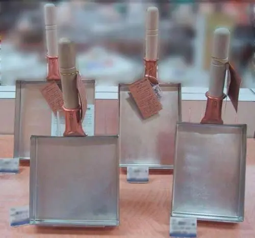 Foto von Japanisches Tamagoyaki Omelett – fertig angerichtet