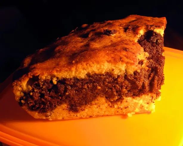 Foto von Klassischer Polnischer Makowiec – fertig angerichtet