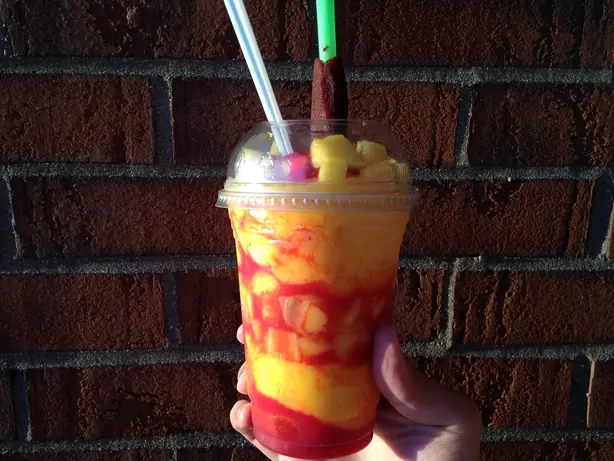 Foto von Mexikanische Mango-Chamoyada – fertig angerichtet