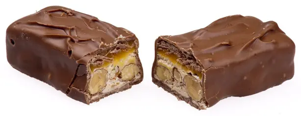 Foto von Handgeschöpfte Schokoladentafel Zartbitter – fertig angerichtet