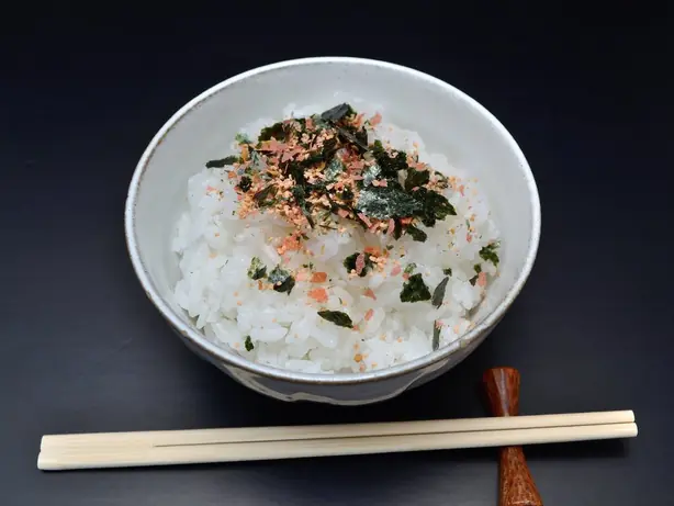 Foto von Japanisches Furikake selbstgemacht – fertig angerichtet