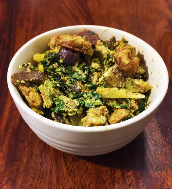 Foto von Bengalisches Gemüse Chorchori – fertig angerichtet