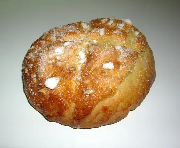 Foto von Algerischer Couscous mit Gemüse – fertig angerichtet