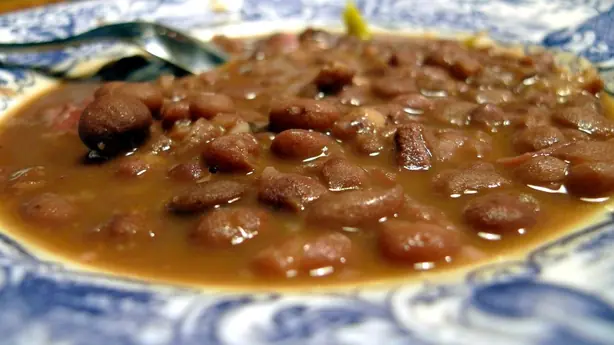 Foto von Kastilischer Eintopf Olla Podrida – fertig angerichtet