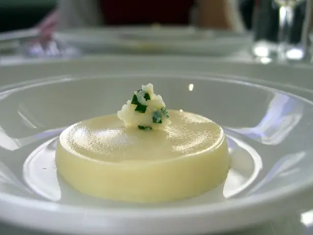 Parmesan Pannacotta - Amuse Bouche - Lake House Restaurant, Daylesford – Foto: Alpha (CC BY-SA 2.0)