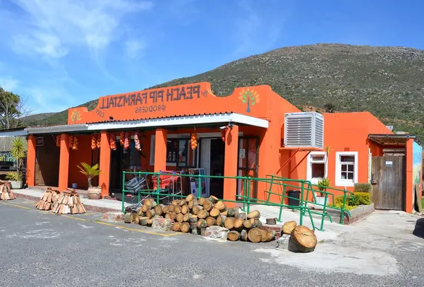 Foto von Südafrikanischer Roosterkoek klassisch – fertig angerichtet