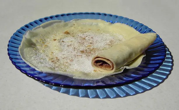 Foto von Süße Eierkuchen – fertig angerichtet