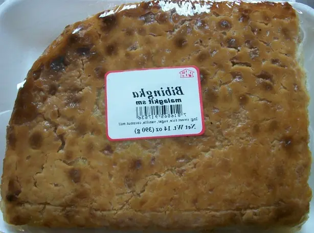 Foto von Philippinischer Bibingka Reiskuchen – fertig angerichtet