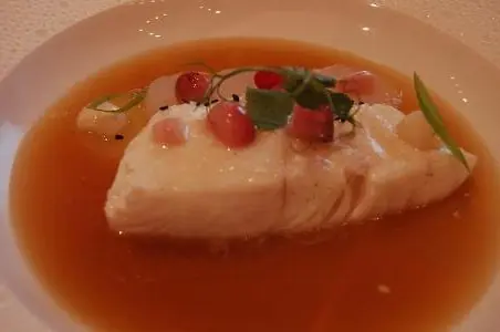 Foto von Klassische Französische Court-bouillon – fertig angerichtet