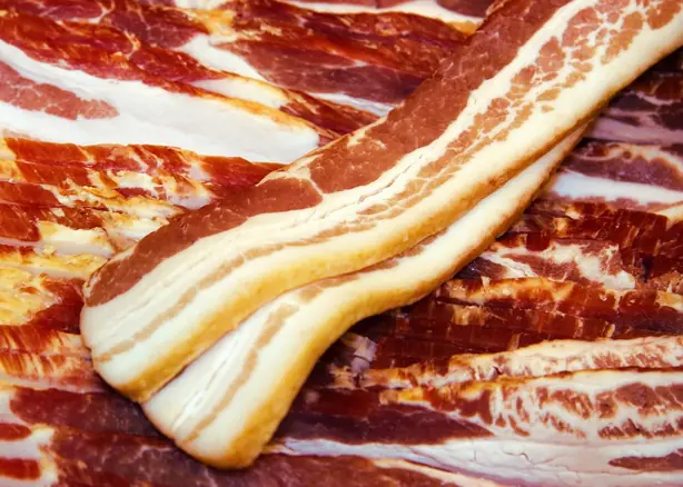 Foto von Hausgemachter Bauchspeck geräuchert (2) – fertig angerichtet