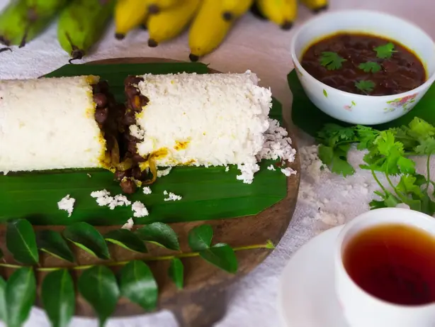 Foto von Indischer Puttu aus Kerala (2) – fertig angerichtet