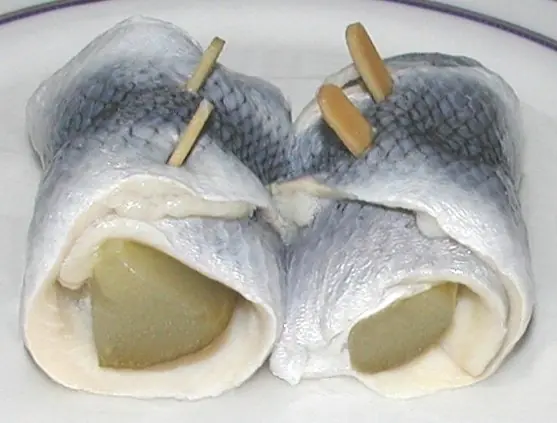 Foto von Klassische Rollmops – fertig angerichtet
