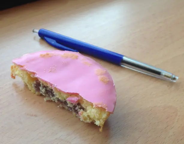 Foto von Niederländische Roze Koeken klassisch – fertig angerichtet