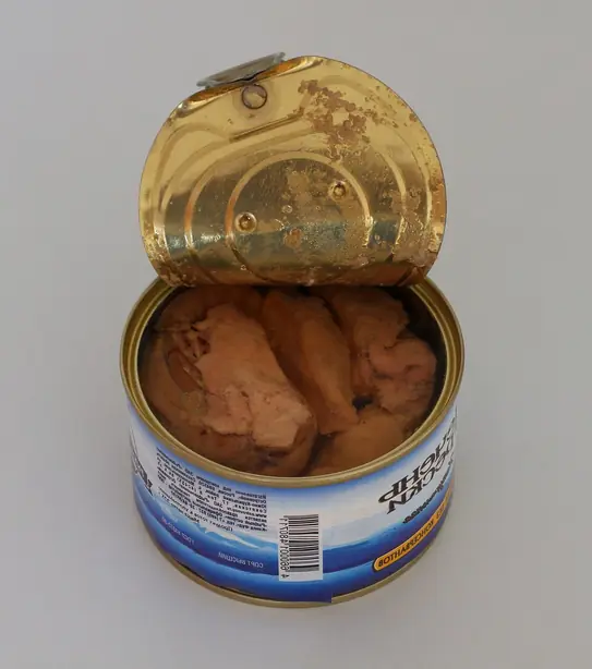 Foto von Russischer Dorschleber-Salat – fertig angerichtet