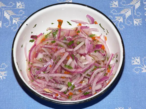 Foto von Argentinische Salsa Criolla Klassisch – fertig angerichtet