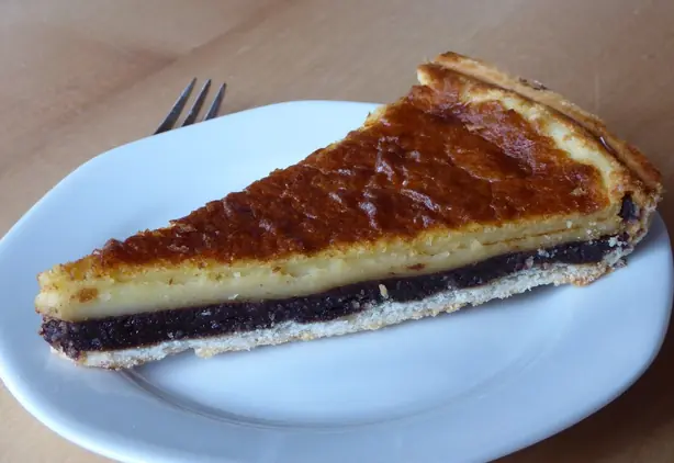 Foto von Toggenburger Schlorzifladen klassisch – fertig angerichtet