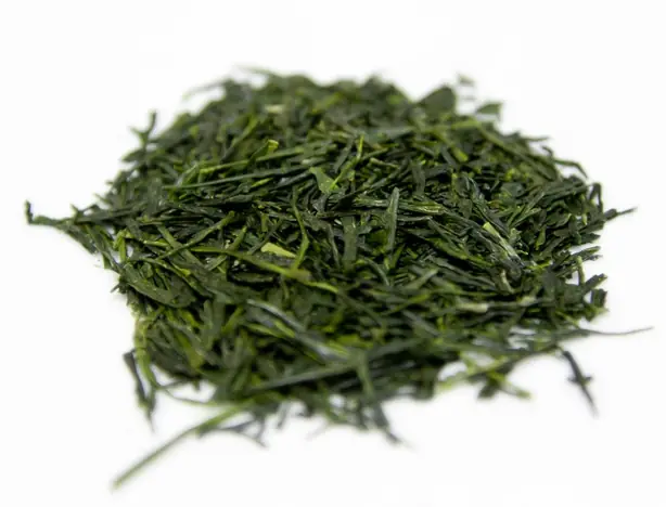 Foto von Japanischer Shincha Grüntee klassisch – fertig angerichtet