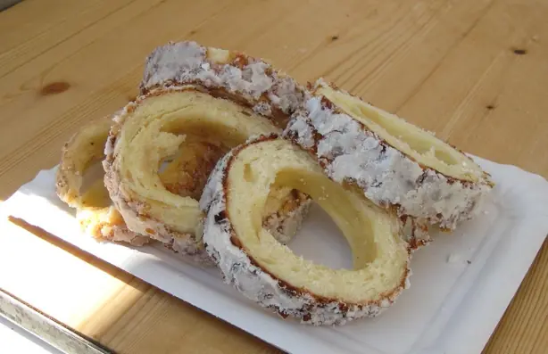 Foto von Slowakischer Trdelník klassisch – fertig angerichtet