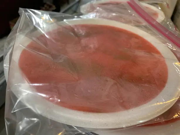 Foto von Kalamai – Der cremige Kokos-Mais-Pudding der Marianen – fertig angerichtet