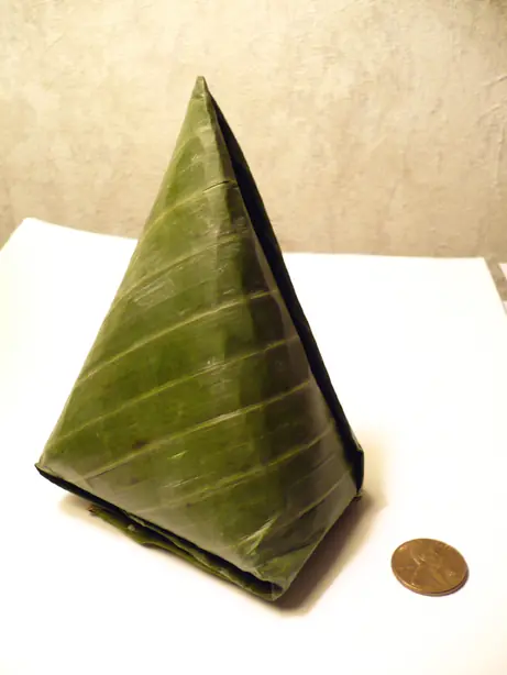 Foto von Khô cá lóc đồng – Vietnamesischer getrockneter Schlangenkopffisch – fertig angerichtet