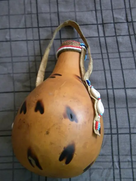 Foto von Mursik – Die traditionelle fermentierte Asche-Milch der Kalenjin – fertig angerichtet