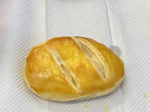 Foto von Naiyou Subing – Taiwanesischer Butter-Knusperkuchen – fertig angerichtet