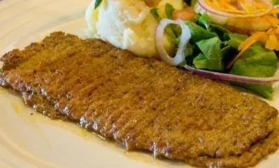 Foto von Pacholas – Mexikanische Gewürz-Hacksteaks aus Jalisco – fertig angerichtet