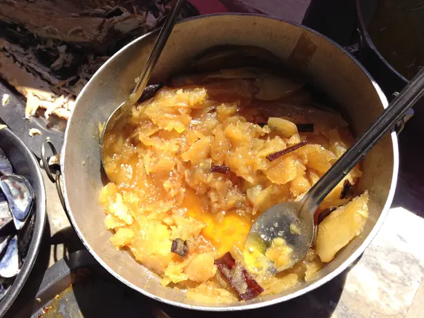 Foto von Südafrikanische Karamell-Süßkartoffeln (Soetpatats) – fertig angerichtet