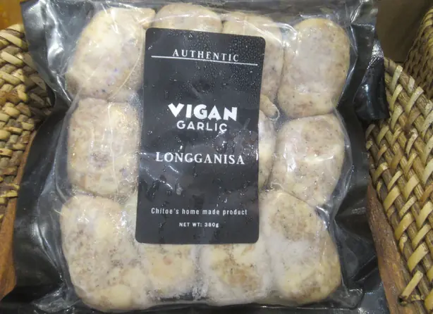 Wikipedia-Bild - Vigan_garlic_longganisa4.jpg - Foto: Unbekannt - CC BY-SA 4.0