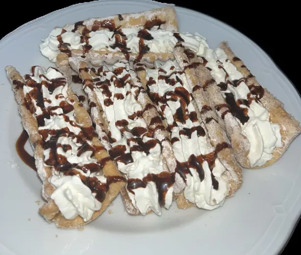 Foto von Steirische Spagatkrapfen klassisch – fertig angerichtet